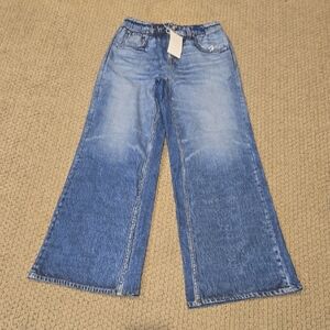 Zenim Wide-Leg Flare Jeans in Medium Blue Wash